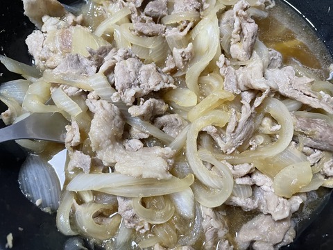 本日の夕食　焼き魚＆豚丼