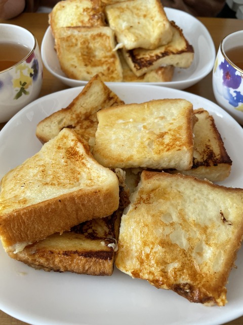 本日のランチ　フレンチトースト