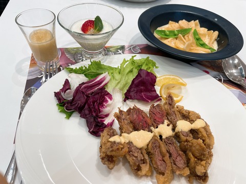 本日の料理教室　贅沢ビーフカツレツ＆手打ちパスタ