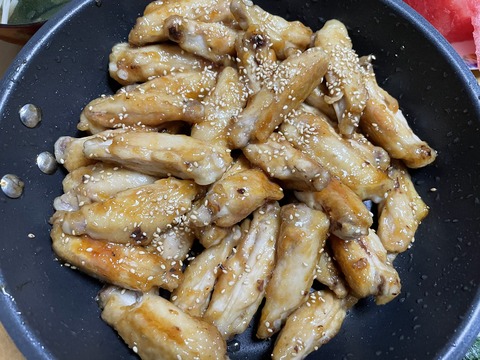 本日の夕食　手羽中の照り焼き