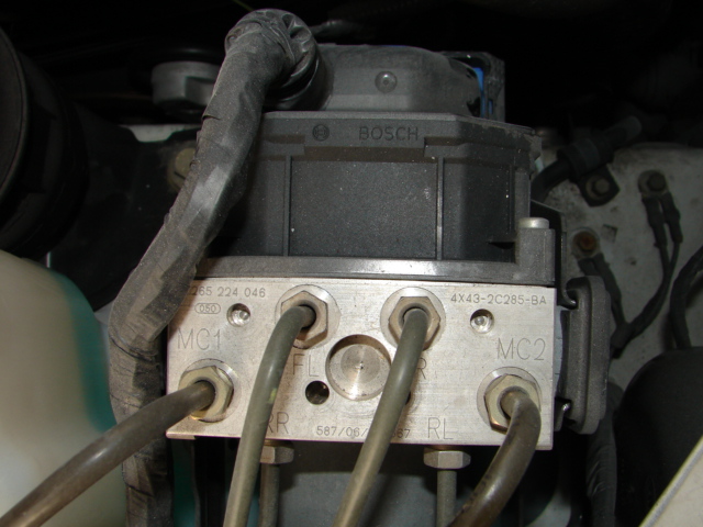 ジャガーxタイプ Absとエンジンチェックランプ点灯 Torrent Japan 西宮のブログ