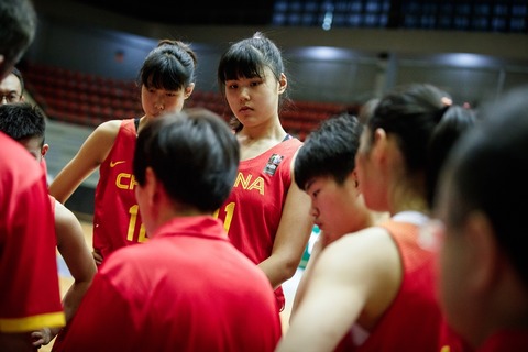 長身美女図鑑 0cm