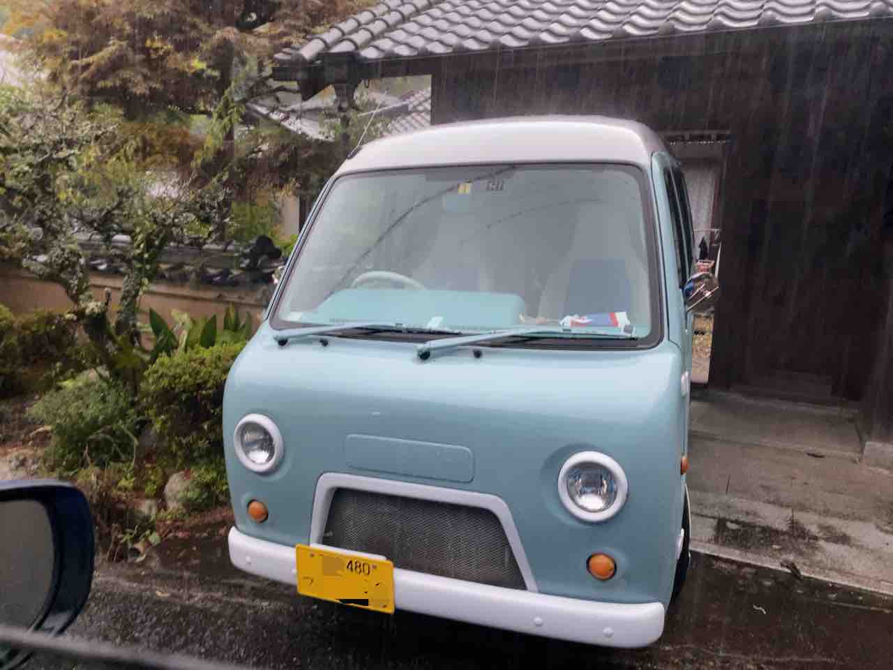 面白い顔の車 めいてい処 面白い顔の車 めいてい処