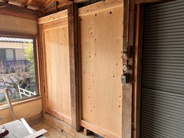 耐力壁裏側から施工