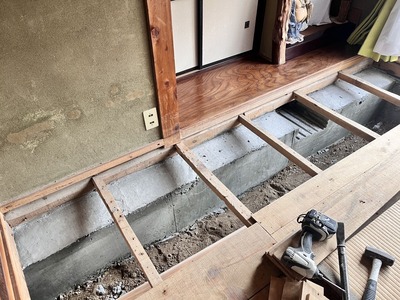 基礎補強型枠撤去