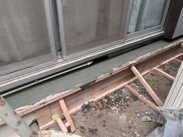 基礎補強生コン打設