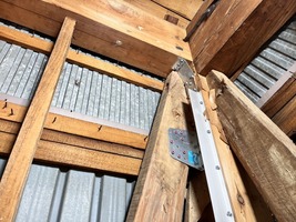 アルミアングル下地