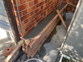 基礎補強生コン打設
