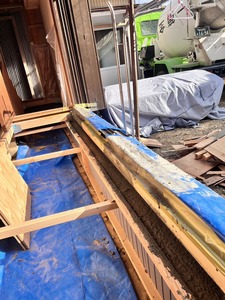 基礎補強生コン打設