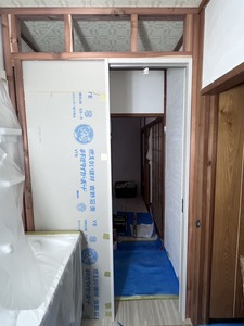 開口枠取付完了