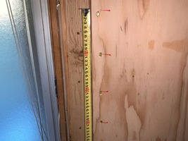 固定ビスピッチ
