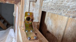 パイプコーナー金物