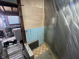 型枠撤去