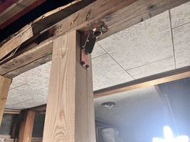 柱新設金物補強