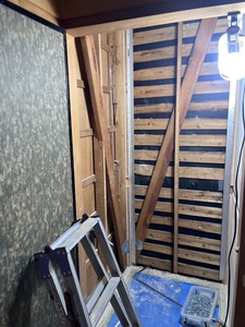 アルミアングル下地