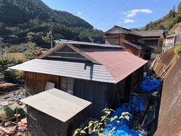 横葺き板金屋根