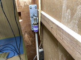 ホールダウン金物