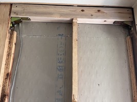 梁新設・金物補強