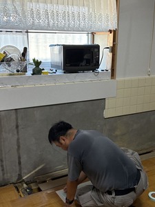 施工中