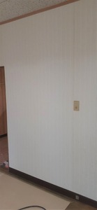 壁貼り替え