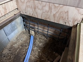 基礎補強待ち