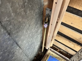 ホールダウン金物