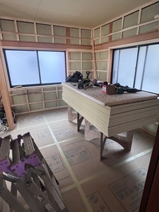 壁下地