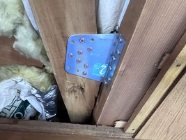 筋交い金物