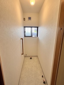 手摺りも付きました