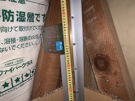 アルミアングル下地