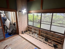ふかし壁補強部分