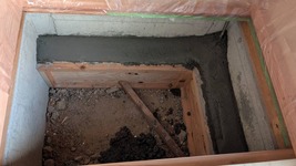 基礎補強生コン打設