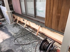 基礎補強生コン打設