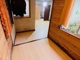 床貼り完成
