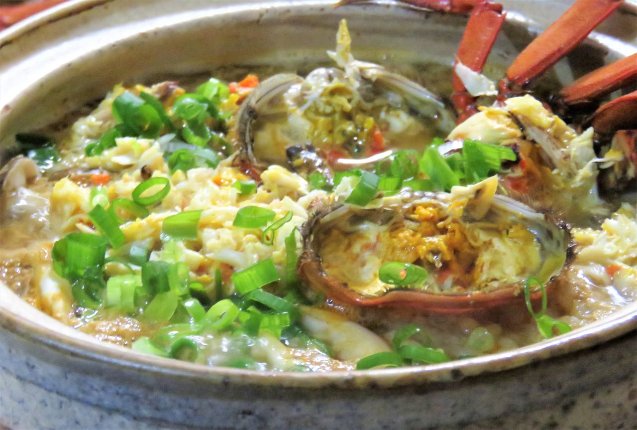 高知の美味しいカニ 土佐料理 旬の鰹がゆく