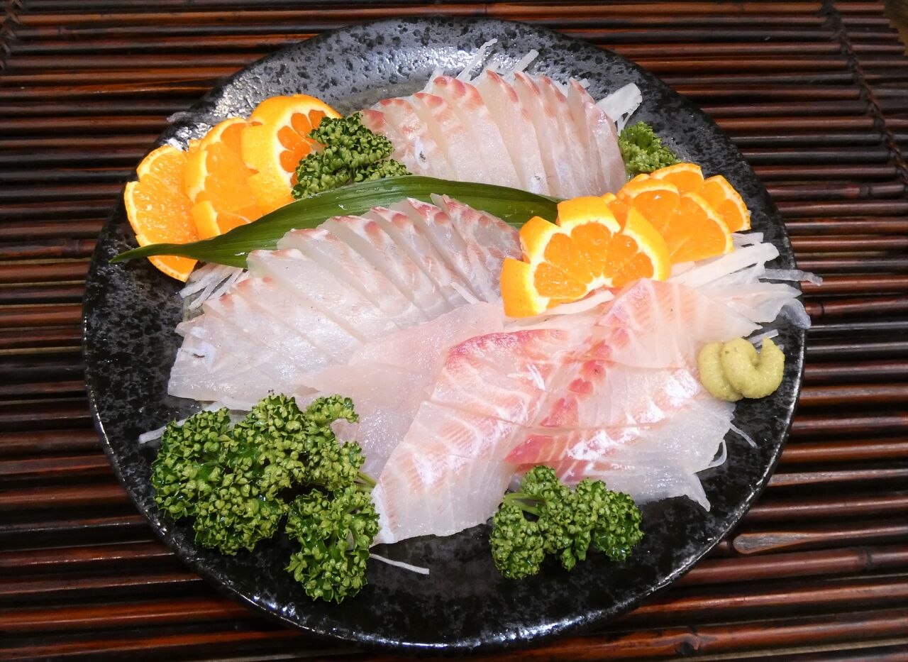 わが家の初釣り釣果 土佐料理 旬の鰹がゆく