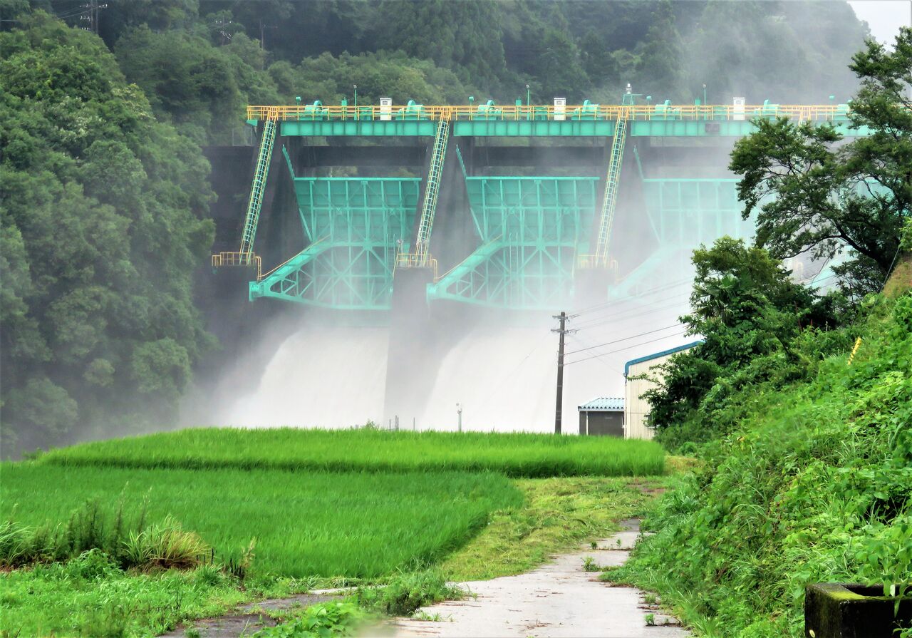 豪雨時の増水河川とその要因を自宅で瞬時にチェック 土佐料理 旬の鰹がゆく 豪雨時の増水河川とその要因を自宅で瞬時にチェック 土佐料理 旬の鰹がゆく
