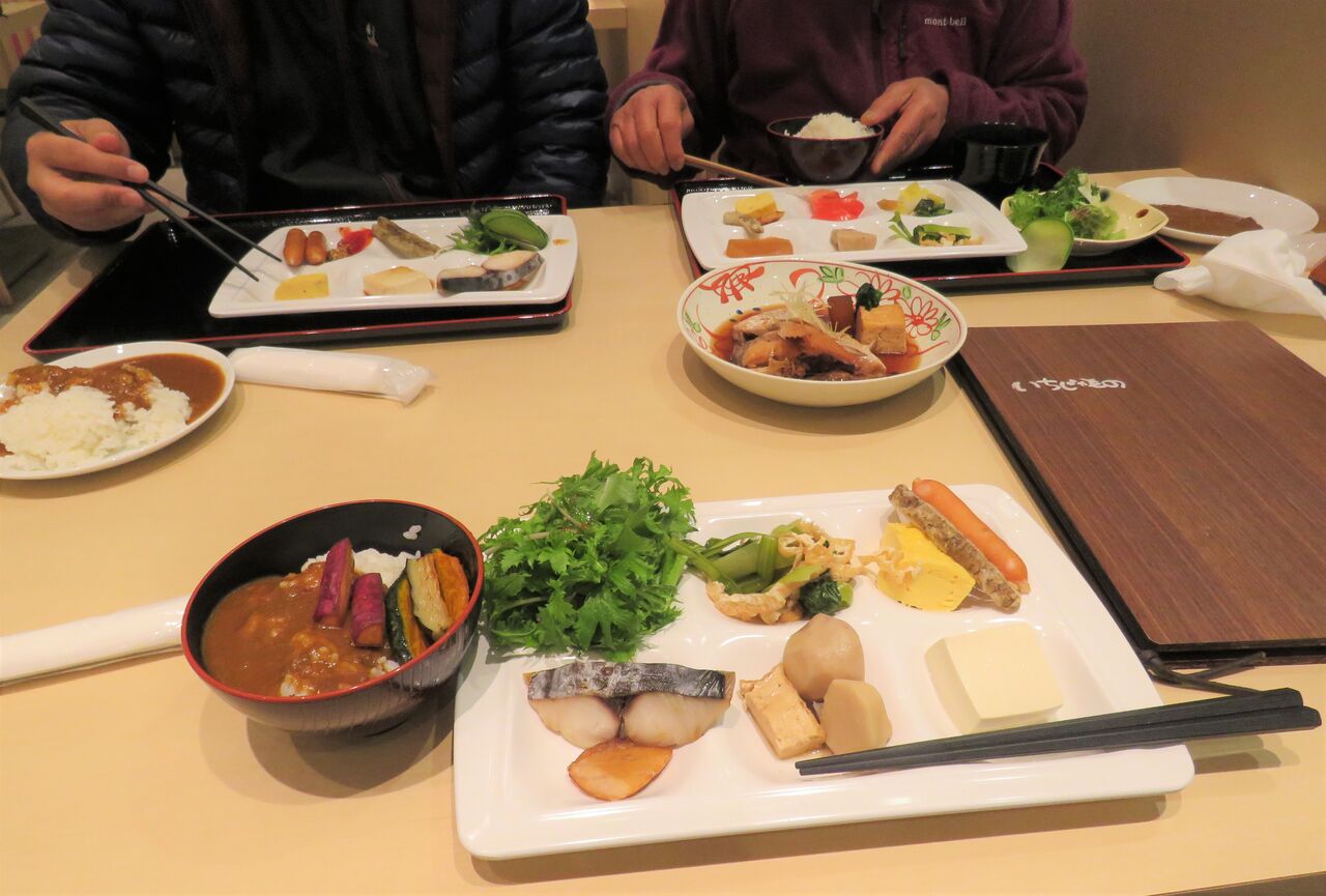 料理高知の料理 土佐料理 旬の鰹がゆく