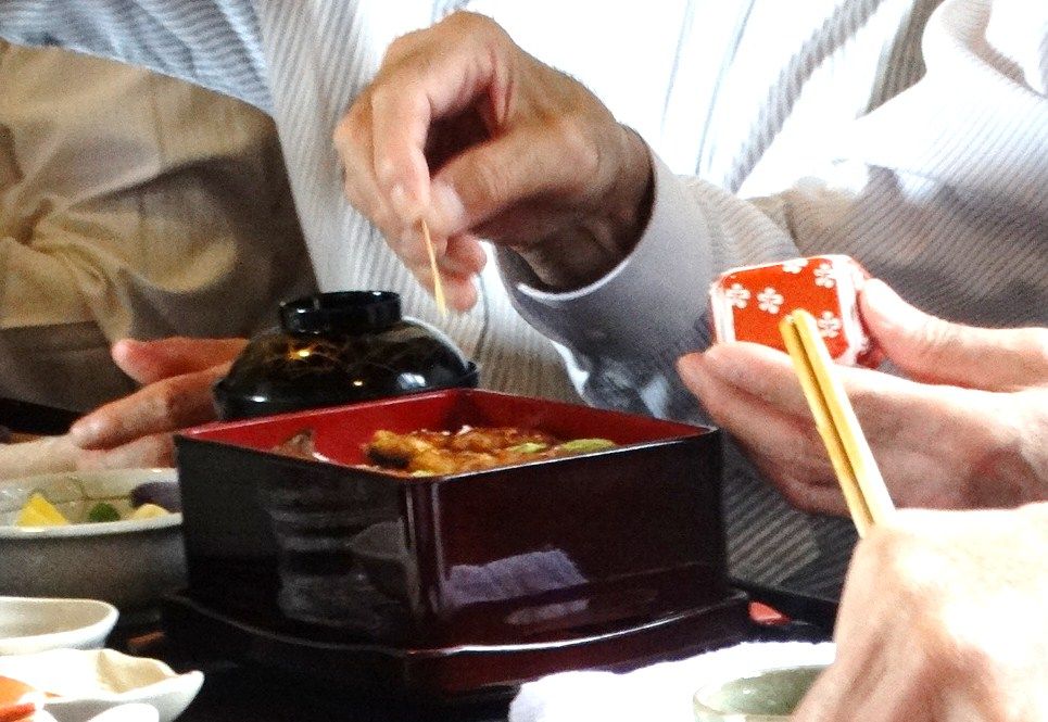 うなぎ処福 土佐料理 旬の鰹がゆく