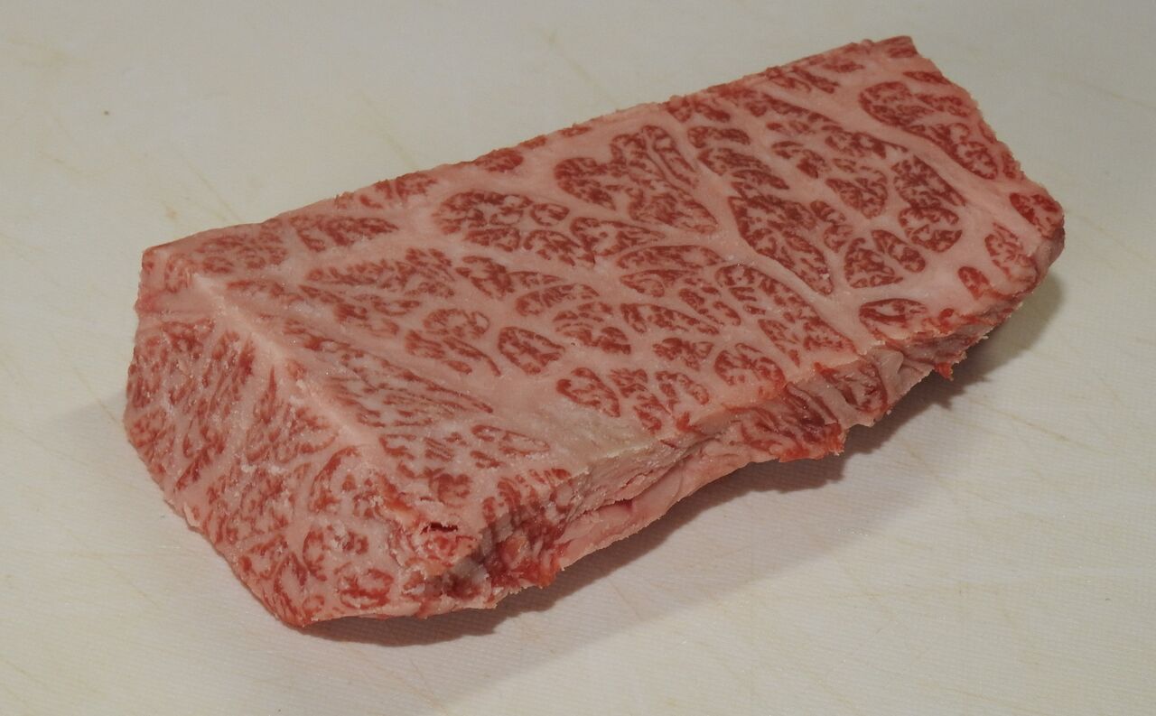 ザブトンと言われる牛肉部位 : 土佐料理 旬の鰹がゆく!