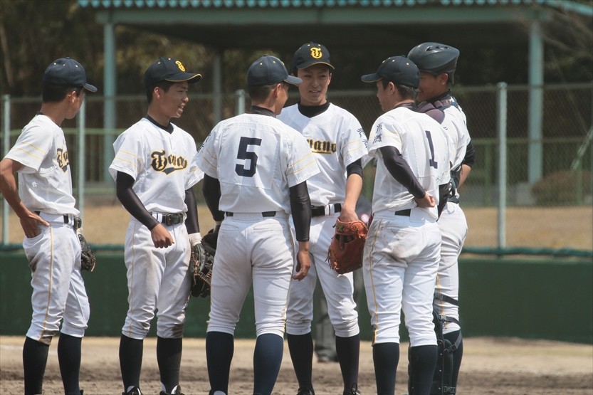 鷲羽が県大会へ 部員10人玉野商 粘り及ばず 晴れのち晴れ 岡山の高校野球日記 2