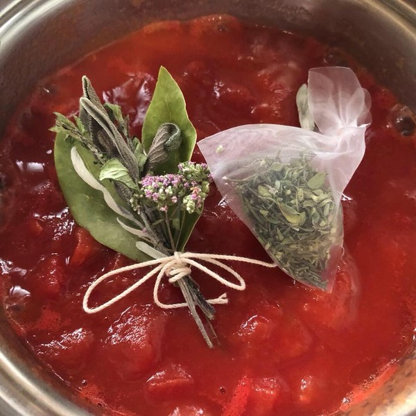 料理用ハーブ写真 (1)