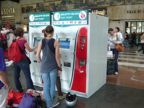 電車自動販売機・フィレンツェSMN