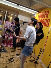 BKdTrpMCIAAjBfJ