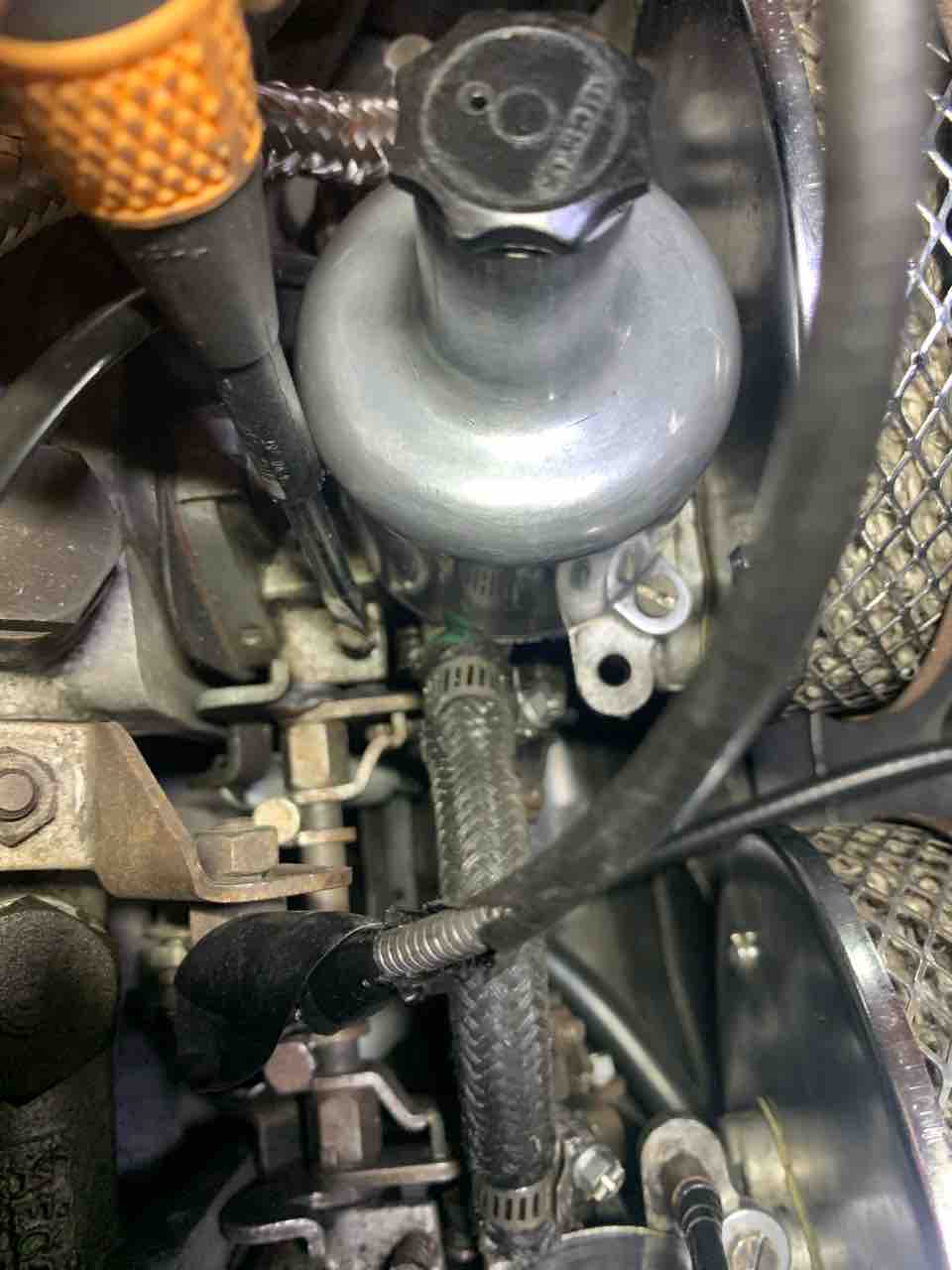 SUキャブ 付属あり （AUTHENTIC MOTOR SERVICE - SUキャブのメンテナンス）