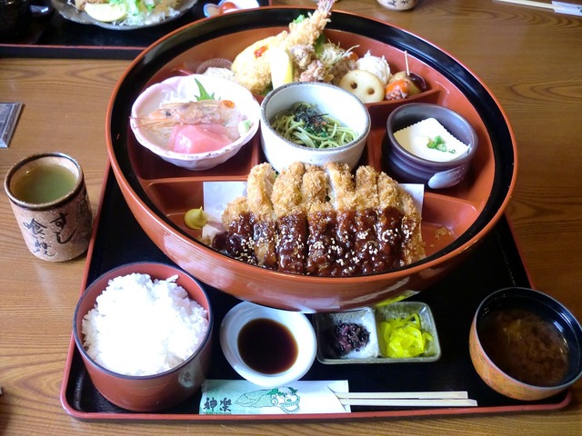 岐阜県関市神楽本店 16 龍作の写真集