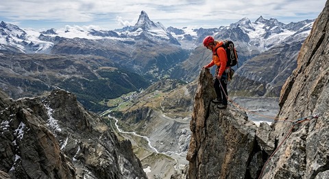 続落。権利落ち以上に下落。