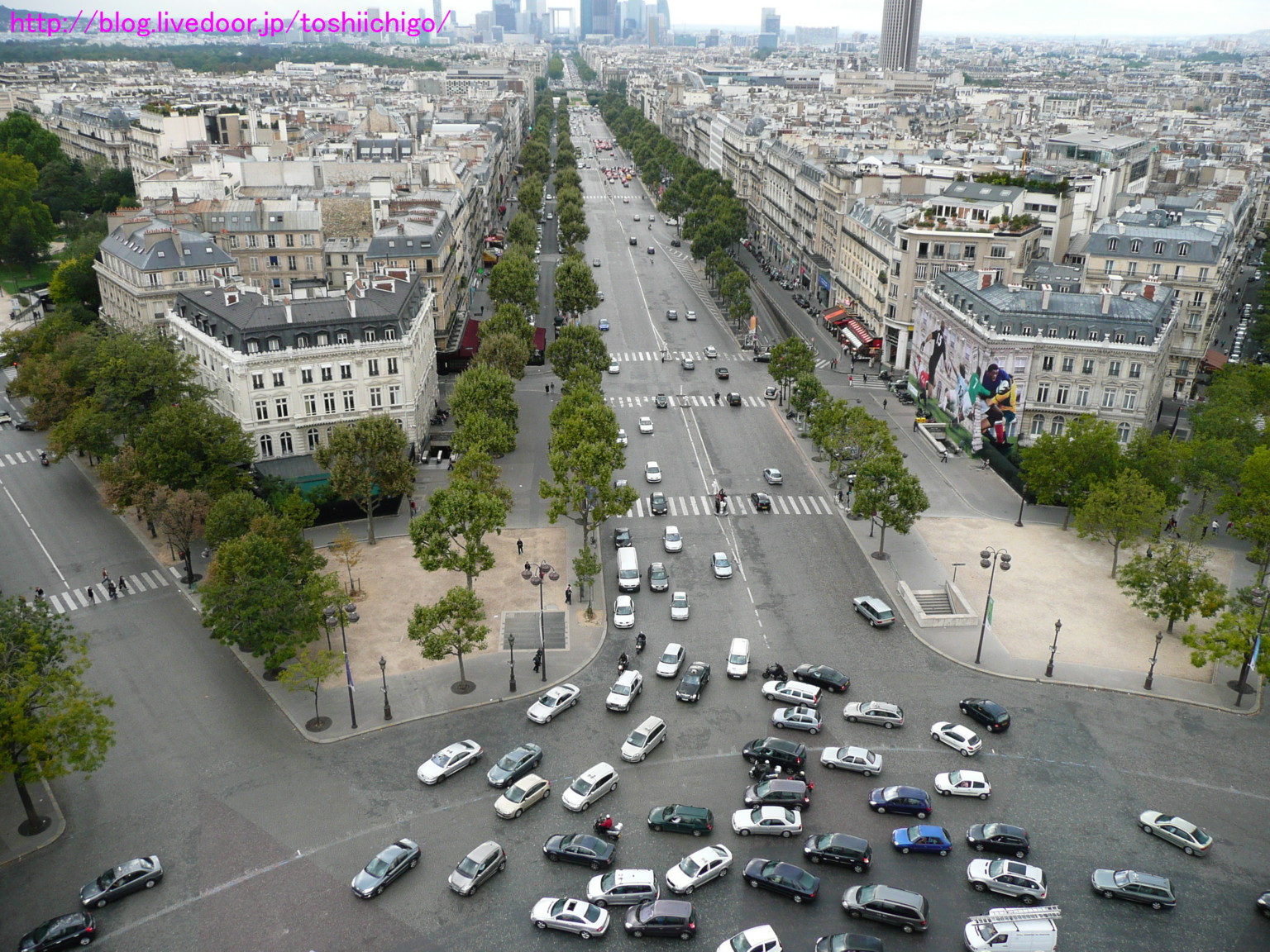 エトワール凱旋門 としいちごのseven Days War