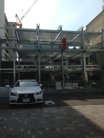 ��������ư����Ω����־�