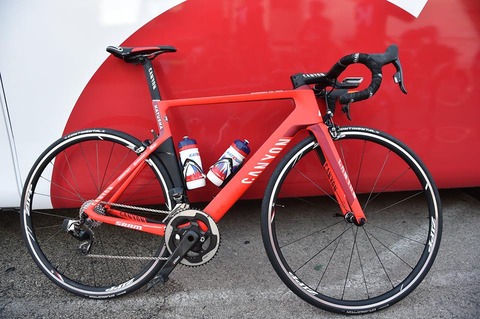 12508877_929845650404538_3558922836563632705_n